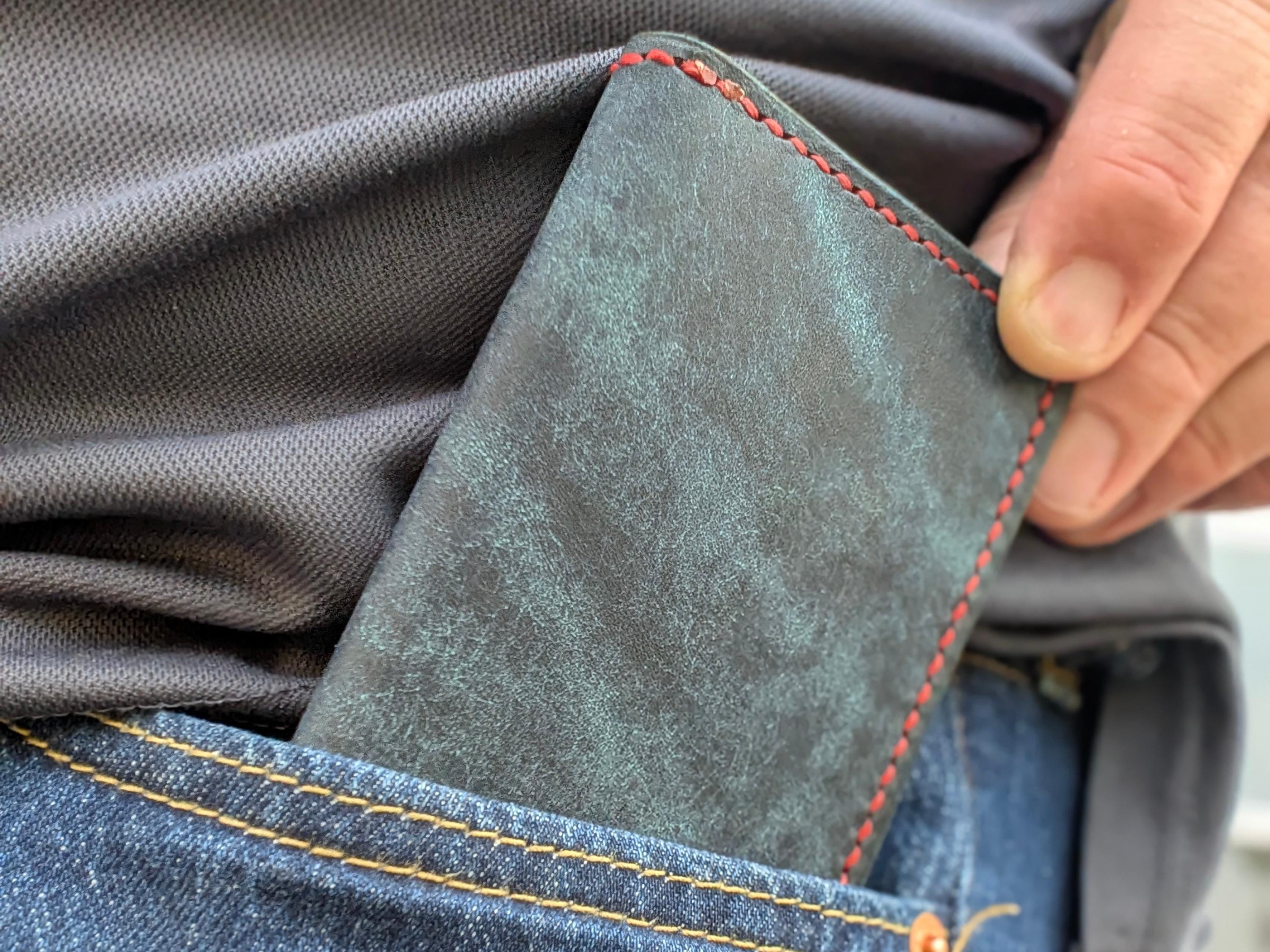 Handmade Italian Leather Bifold Wallet: Badalassi Carlo Pueblo Card Holder - Thumbnail 2