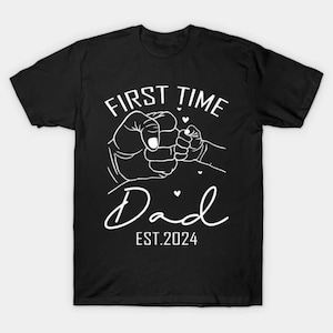 Första gången pappa T-shirt, pappa laddar skjortan, blivande pappa T-shirt, snart blivande pappa, första gången pappa, graviditetsmeddelande, ny pappa present
