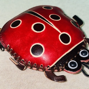 Fashionable Handmade Leather Coin Purse - Cute Animal Design