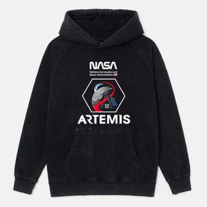Felpa con cappuccio del programma Artemis della NASA, colore nero slavato, pullover della missione lunare NASA, abbigliamento per l'esplorazione spaziale, regalo con logo Artemis