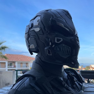 TITAAN HELM