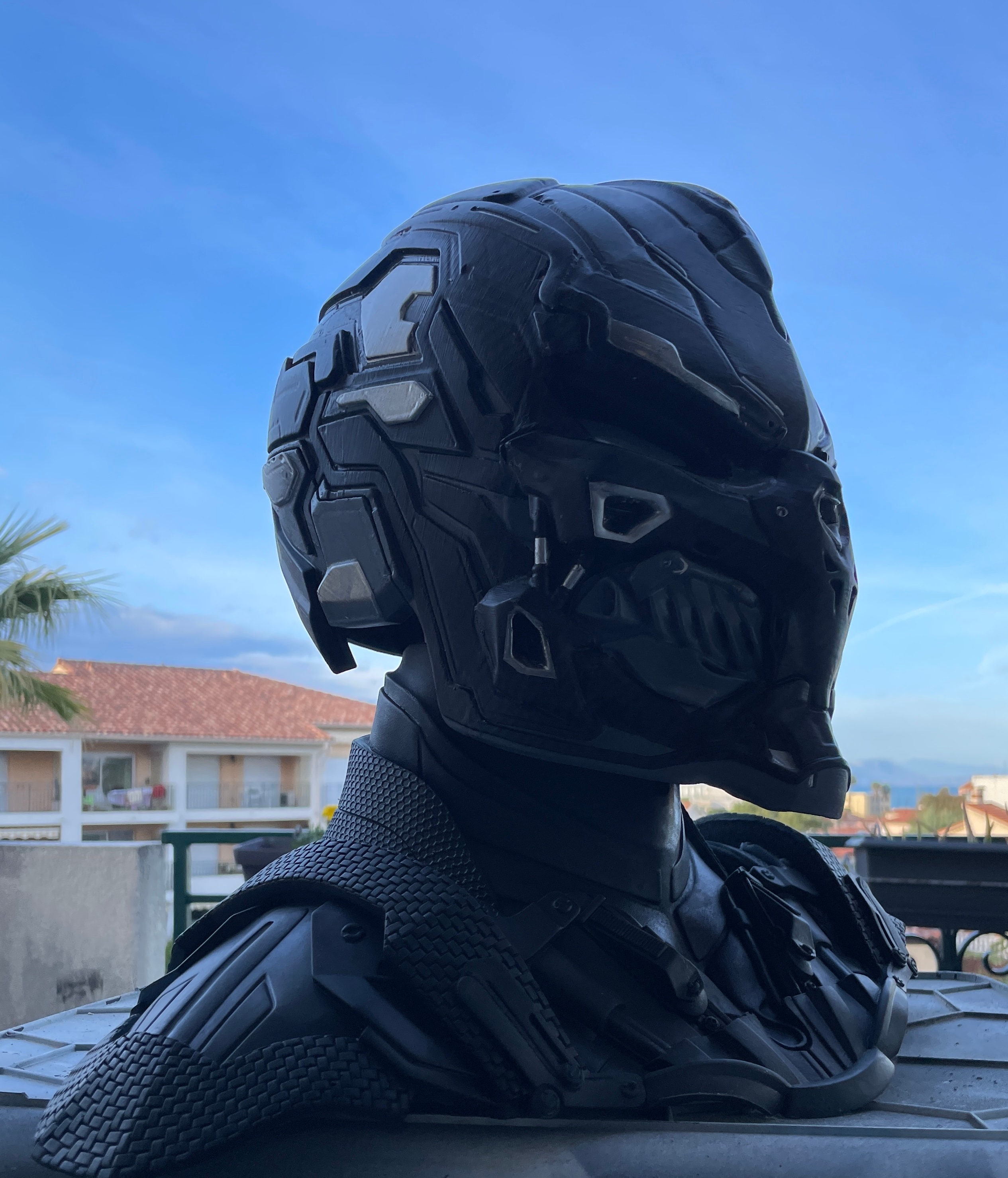 TITAN HELMET - Main Image