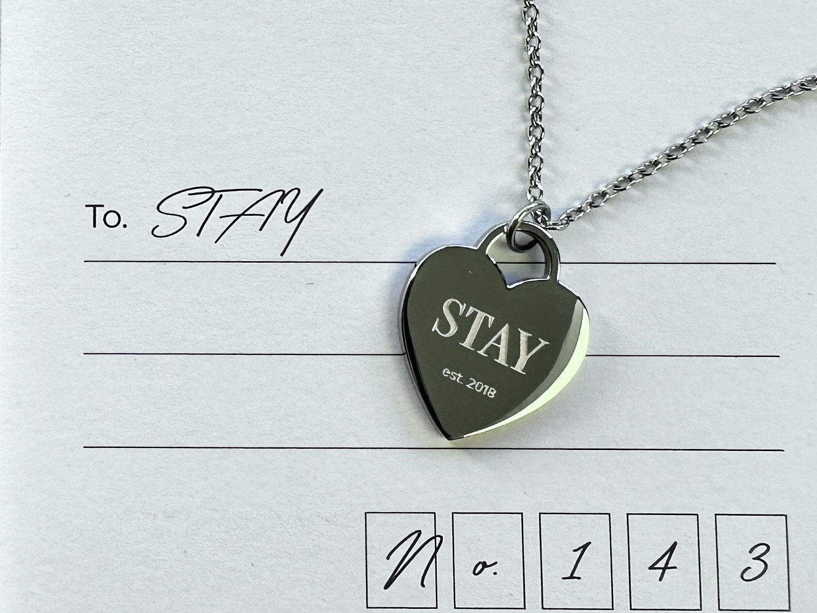 ★Straykids★Highteen Double Heart Pink Beads Chain Necklace org.jpg