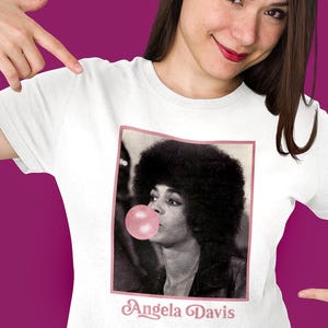 Angela Davis T-Shirt – Civil Rights, Feminist Icon