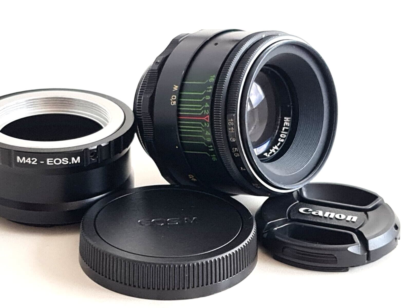 HELIOS-44-2 58mm F2 M42マウント EF アダプタ付き Amazon.com : Helios 44-2 58mm f2 Russian Lens M42 Mount