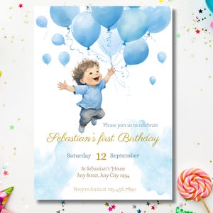 Faire-part premier anniversaire pour bébé garçon - Carte de fête avec montgolfière bleue pour les parents prévoyant un 1er anniversaire, idéale pour une planification de dernière minute
