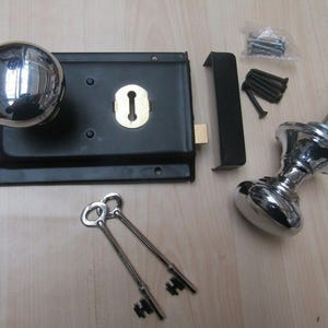 6'' Rim Lock Black & Cottage Rim Knob Set Polished Chrome