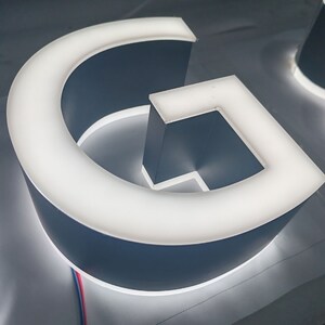 Letrero retroiluminado 3D, letrero LED 3D, letrero con logotipo personalizado para exteriores, letrero comercial personalizado, letras iluminadas de doble cara, letras de letrero de metal