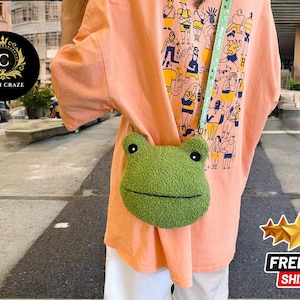 Cute Frog Plush Backpack | Soft Crossbody Bag | Adorable Shoulder Messenger Purse | Cozy & Lightweight Pochette | Gift for Girls and Teens