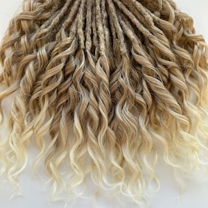 Curly blonde dreadlocks ombre to ash blonde dreads double ended or single ended golden blondde wavy dreads crochet synthetic hair extensions