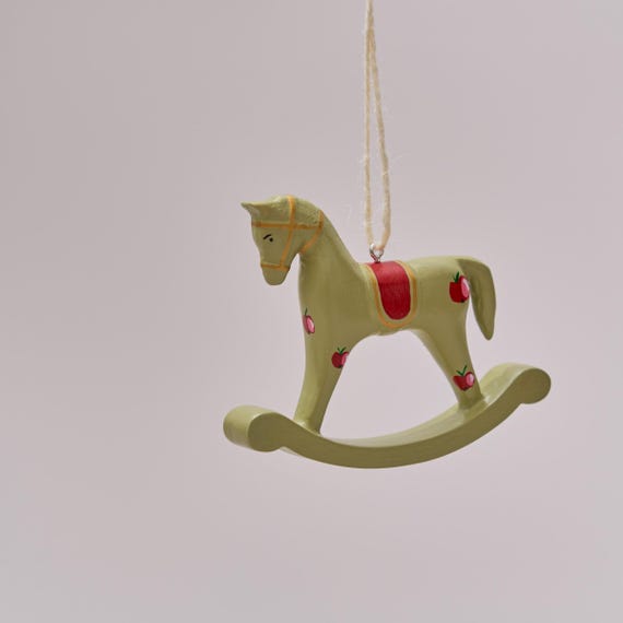 Cavallo a dondolo in legno, decorazione natalizia: giocattolo in
