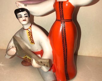 Porcelain figurine &quot;Ukrainian dance&quot; USSR