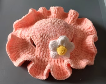 Handmade Knitted Pink Flower Pet Hat Adorable Crochet Cat Accessories Gifts for Pet-Loving Friends and Dogs Birthdays