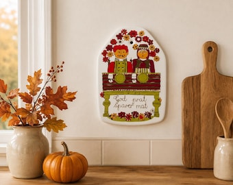Vintage 1960s Norwegian Figgjo Folklore Wall Plaque – Turi Design – “God prat sparer mat” – Scandinavian Folk Art - Cottage Core Decor