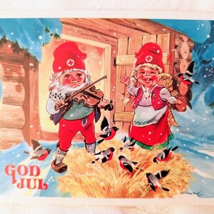 Cartão de Natal norueguês Nisse - Cartão postal vintage não utilizado da Cruz Vermelha norueguesa - Lindos gnomos com dom-fafe