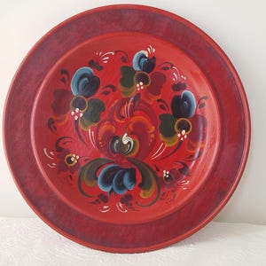 Lovely Norwegian Red Rosemaling Plate - Hand Painted Wooden Plate - Norway Folk Art - Rosemaled Scandinavian gift