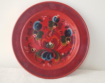 Lovely Norwegian Red Rosemaling Plate - Hand Painted Wooden Plate - Norway Folk Art - Rosemaled Scandinavian gift