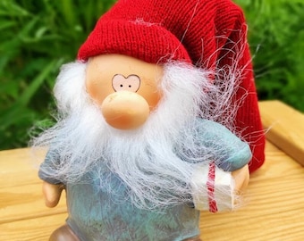 Nordic Christmas Gnome holding present - Tomte Nisse with beard - Swedish Norwegian Denmark God Jul Gift
