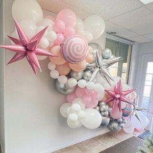 A Pink Christmas- balloons- Holiday Balloons- Merry Christmas- Balloon Arch- Xmas Balloons- Balloon Garland- Christmas Theme- Balloon Kit