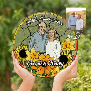 Custom Wedding Anniversary Glass Suncatcher, Couple Portrait Suncatcher, Gift For Parents, Anniversary Gift, Gift For Dad, Gift For Mom