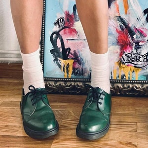 Vintage Dr Martens shoes Made in England. Green Dr Martens loafers. Size 36 / UK 3. Lace-up shoes. Dr Martens gift for her.