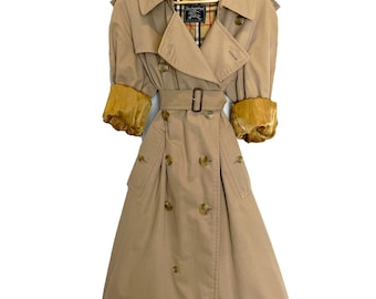 Vintage Burberry Trench Coat • 80s Iconic Burberrys Beige