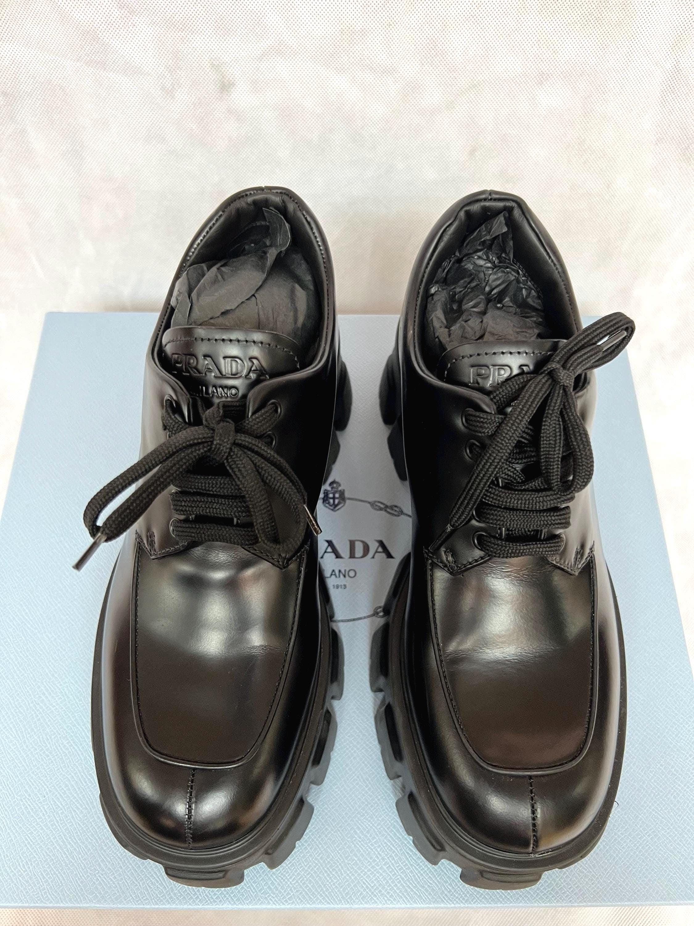 Vintage Prada Shoe 38 - Etsy