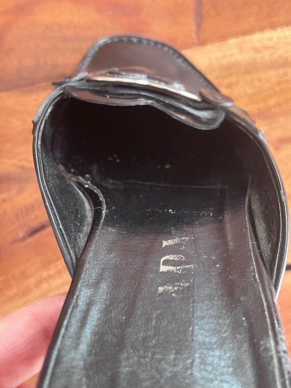 靴 PRADA Heart Leather Mules PRADA Heart Leather Mules 靴 PRADA Heart Leather Mules INTO