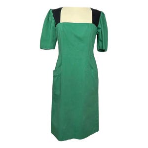 green emerald velvet dress Yves Saint Laurent Vintage Haute Couture AW 1984 Black and Green Velve main image 1