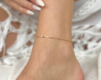 Gold filled anklet, minimalist gold anklet for women, gold chain ankle bracelet for her, dainty gold anklet, summer anklet