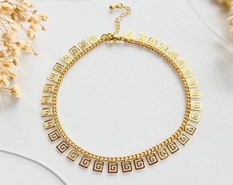 Gold charm bracelet, gold filled chain bracelet for her, gold bracelet for women, bracelet for aunt, bracelet for grandma, gift for her