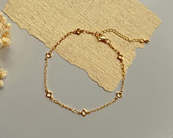 14k Gold Clover Chain Anklet, gold filled chain ankle bracelet, chain ankle bracelet for women, clover anklet gold, minimalist anklet