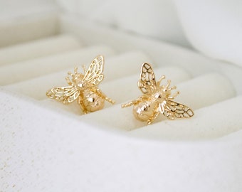 14k Gold Bee Earrings, Gold Filled Bee Stud Earrings | Bee jewelry | Gold bee gift for her 14k Gold filled earrings, bee lover gift