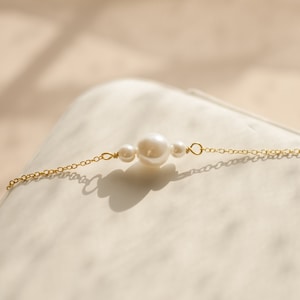 925 silver pearl bracelet, dainty gold pearl bracelet, sterling silver pearl bracelet, bridesmaid gifts, weddingg bracelet