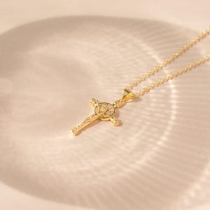 14k Gold Filled Cross Pendant Necklace, Cross Choker Necklace, Gold Jesus Necklace, Religious Gift, Faith Jewelry, gift for her