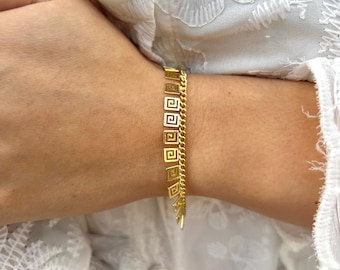Gold charm bracelet, gold filled chain bracelet for her, gold bracelet for women, bracelet for aunt, bracelet for grandma, gift for her