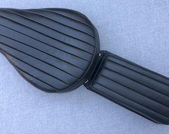ボバーやチョッパーに最適なブラウンレザーのバイクシート - Etsy 日本