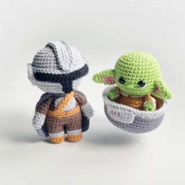 Crochet Amigurumi Pattern Hunter and Child, PDF Pattern, baby alien, English Instant Download mini Baby Alien Pattern