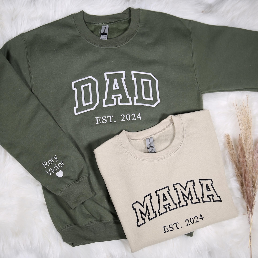 Personalized Mama & Dad Embroidered Sweatshirt With Names on Sleeve ...