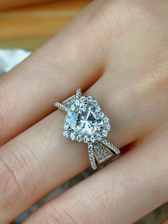 NYC Sterling Silver Cubic Zirconia Ring - High Polish Rhodium Plated Band, Comfort Fit, Size 5 For Women - View #4