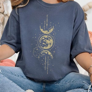 Mystic Moon and Sun Shirt, Boho Vintage Moon Sun Tshirt, Spiritual Sun Moon Outfit, Celestial Moon Shirt, Women Comfort Colors Gifts