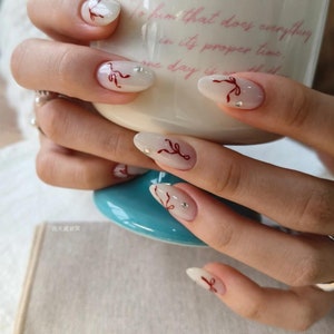 Milky White Bowknot Press On Nails: Handmade Faux Acrylic Gel Nails