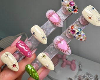 Y2K Glitter Star Press On Nails: Hand-Painted Faux Acrylic Gel Nails