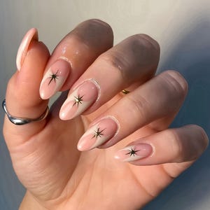 gold star nails /custom press on nails/ hand made Press on Nails/Faux Acrylic Nails/ Gel Nails/Press on Nail