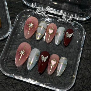Presse papillon sur les ongles : faux ongles en gel acrylique faits main