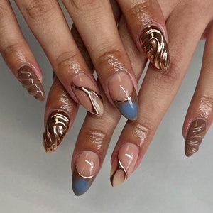 gold chrome nails /custom press on nails/ hand made Press on Nails/Faux Acrylic Nails/ Gel Nails/Press on Nail