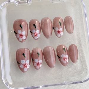 Hand Painted Flower Press On Nails: Pink Cat Eye Gel Nails