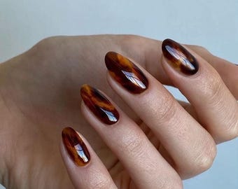 Handmade Tortoise Shell Press On Nails: hand made custom nails