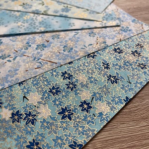 Chiyogami Handmade Japanese Origami Paper, Set of 5 Blue Gold Floral 15x15cm Bild 5