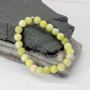 Rare Canary Yellow Jade Elastic Bracelet Natural Untreated Canary Yellow Jade Undyed Bead Bracelet Jewelry for Joy, Weight Loss, Optimism